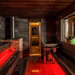 Meresuu & Hotel 4*
