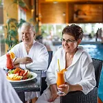 Hotel Meresuu & 4*