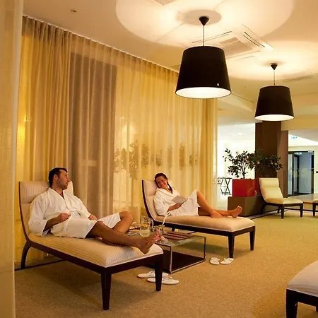 Hotel Meresuu & 4*