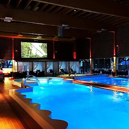 Hotel Meresuu &