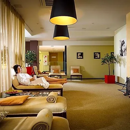 Meresuu & Hotel