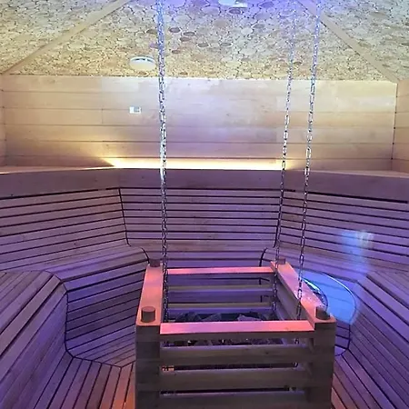 Hotel Meresuu & 4*