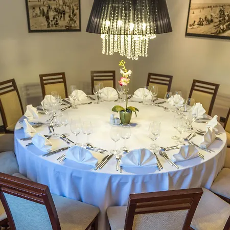 Hotel Meresuu &